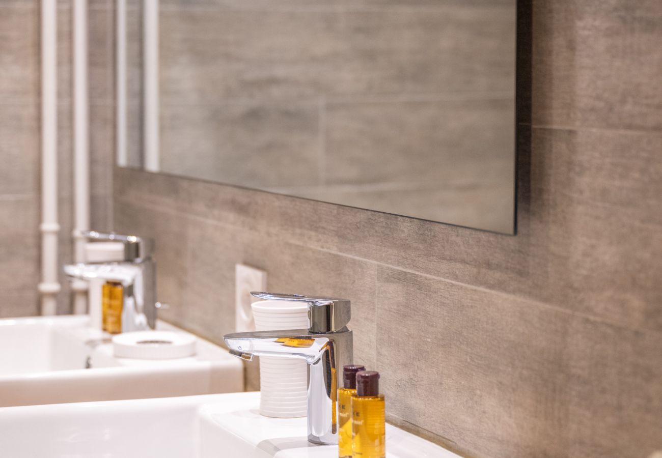 Apartment in L'Alpe d'Huez - Le Majestic