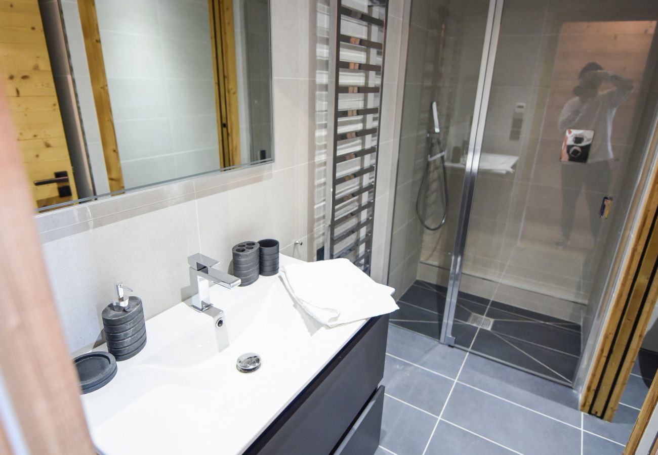 Apartment in L'Alpe d'Huez - Eden Blanc B4-21