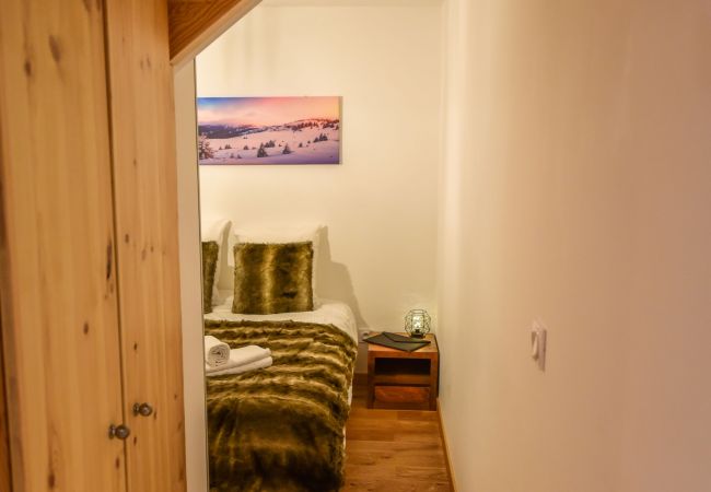 Apartment in L'Alpe d'Huez - Appartement le Kaila B