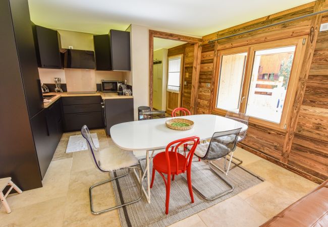 Apartment in L'Alpe d'Huez - L'Ourson