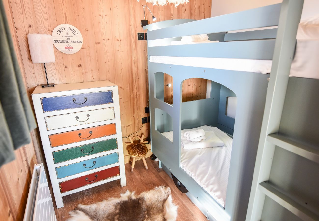 Apartment in L'Alpe d'Huez - Hameau Clotaire B35
