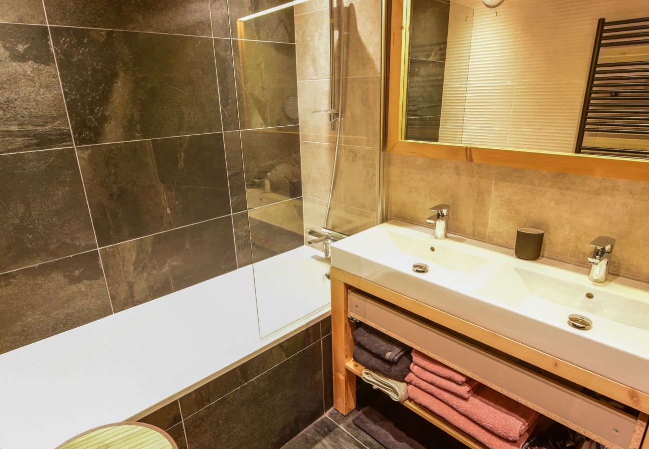 Apartment in L'Alpe d'Huez - Hameau Clotaire A06