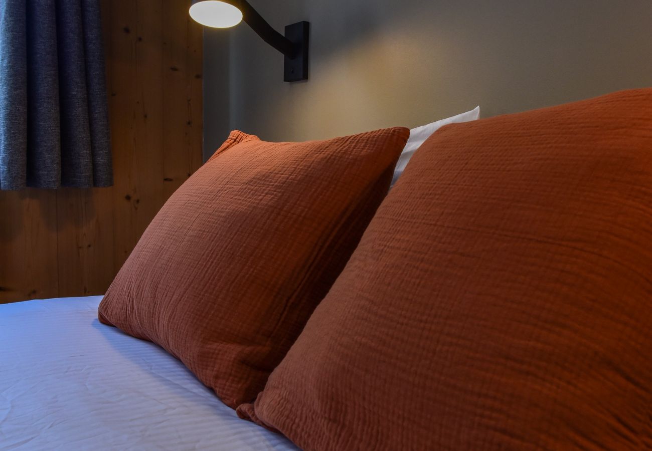 Apartment in L'Alpe d'Huez - Hameau Clotaire A06