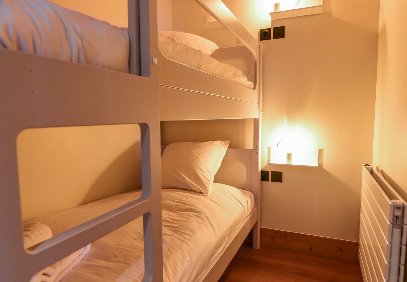 Apartment in L'Alpe d'Huez - Hameau Clotaire A06
