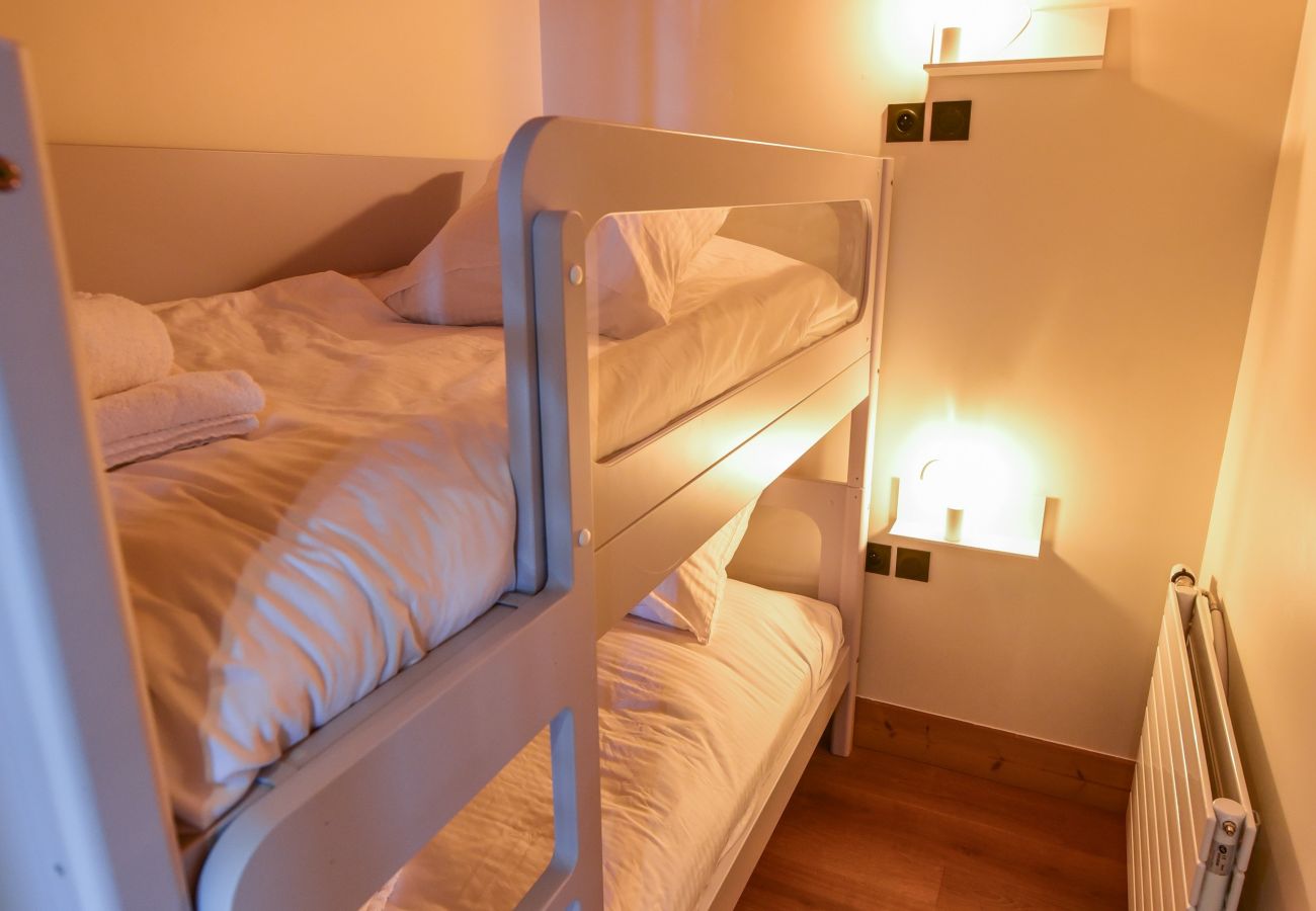 Apartment in L'Alpe d'Huez - Hameau Clotaire A06