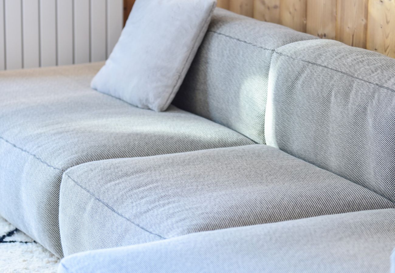 Apartment in L'Alpe d'Huez - Hameau Clotaire A02