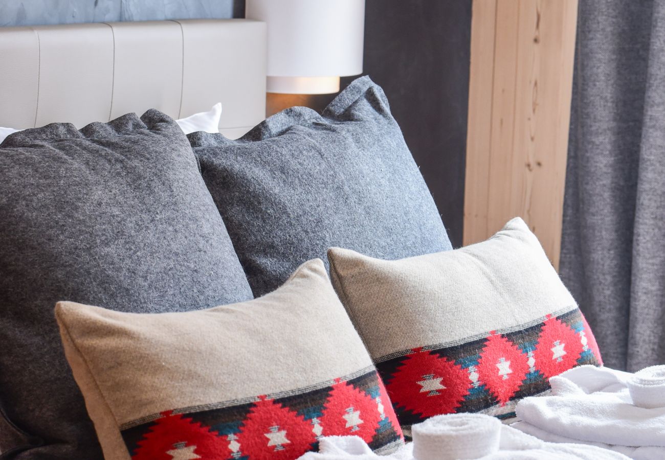 Apartment in L'Alpe d'Huez - Hameau Clotaire B36