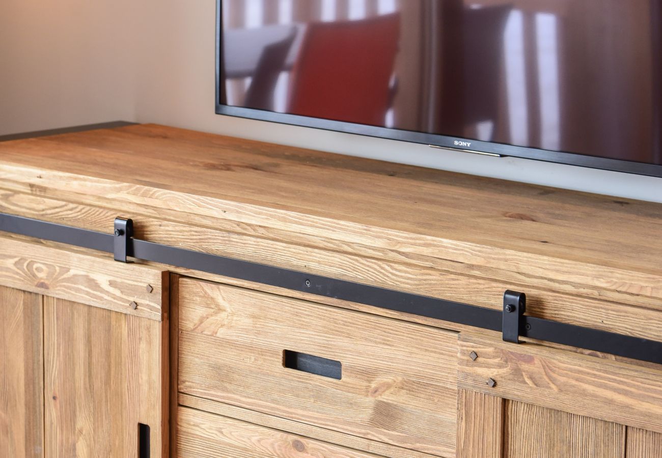 Apartment in L'Alpe d'Huez - Hameau Clotaire B36