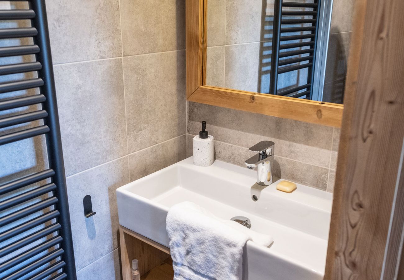 Apartment in L'Alpe d'Huez - Hameau Clotaire B23