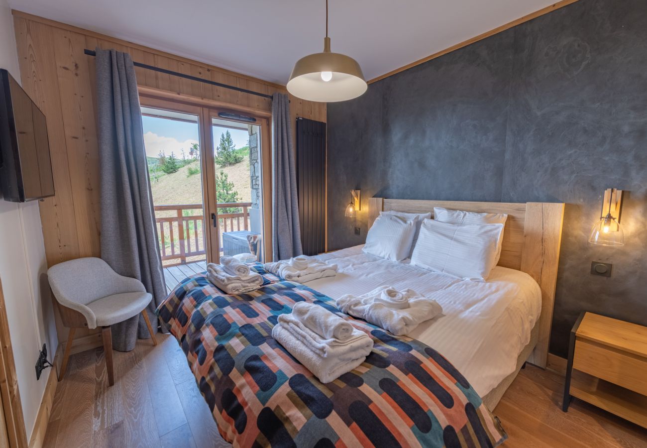Apartment in L'Alpe d'Huez - Hameau Clotaire B23
