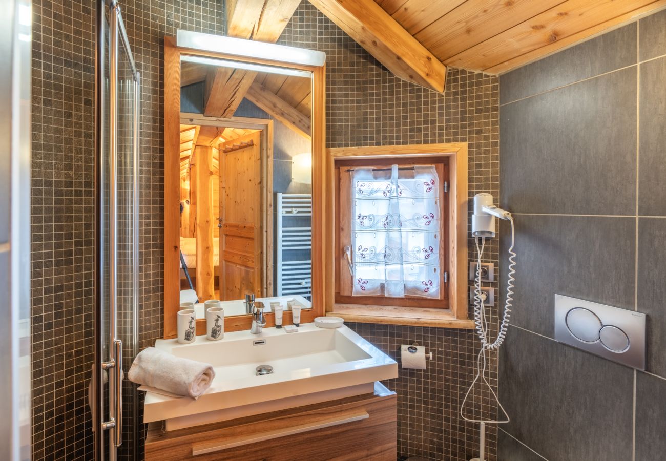 Chalet in L'Alpe d'Huez - Chalet Crest 2