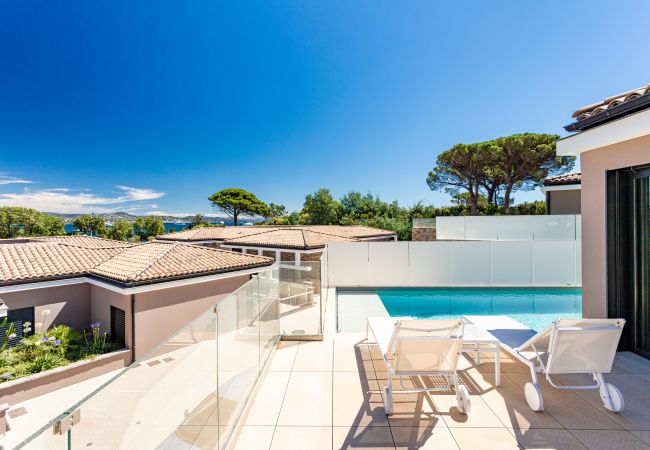 Villa in Saint-Tropez - Villa Yucca Vue Mer - Saint Tropez