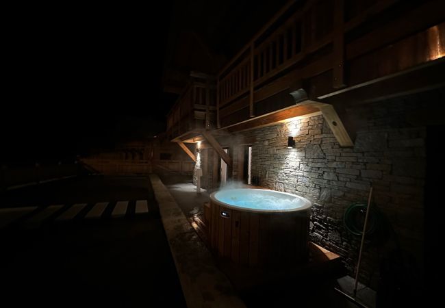 Apartment in L'Alpe d'Huez - LE NISEKO