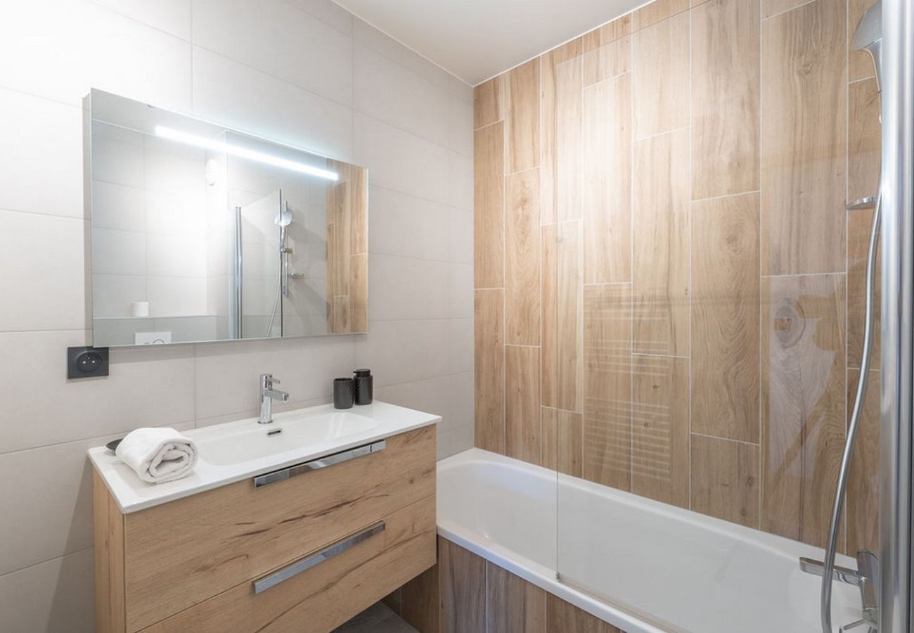 Apartment in L'Alpe d'Huez - Parenthèse A22