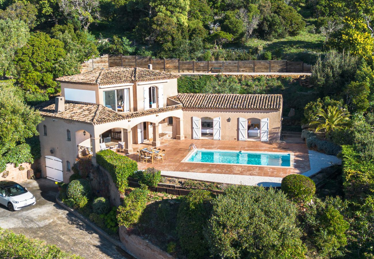 Villa in Cavalaire-sur-Mer - Villa Belle Azur - Cavalaire-Sur-Mer