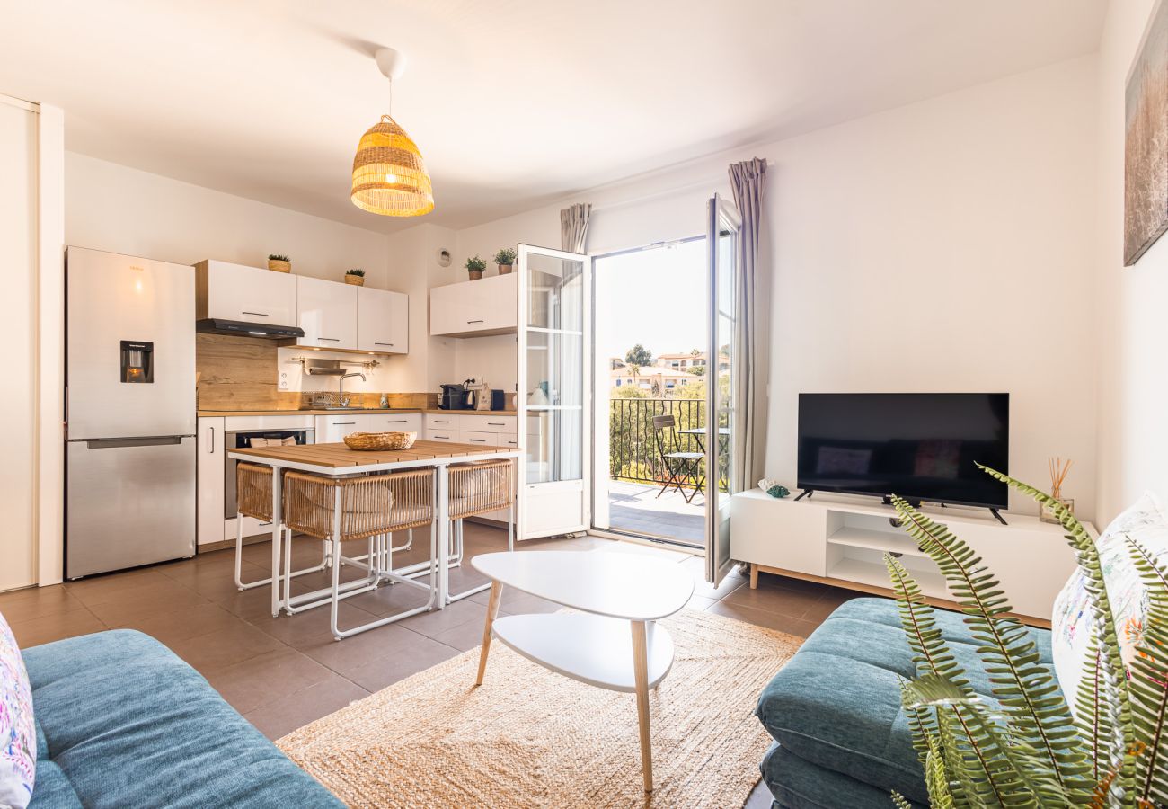 Apartment in La Croix-Valmer - Appartement Le Cocon - La Croix Valmer